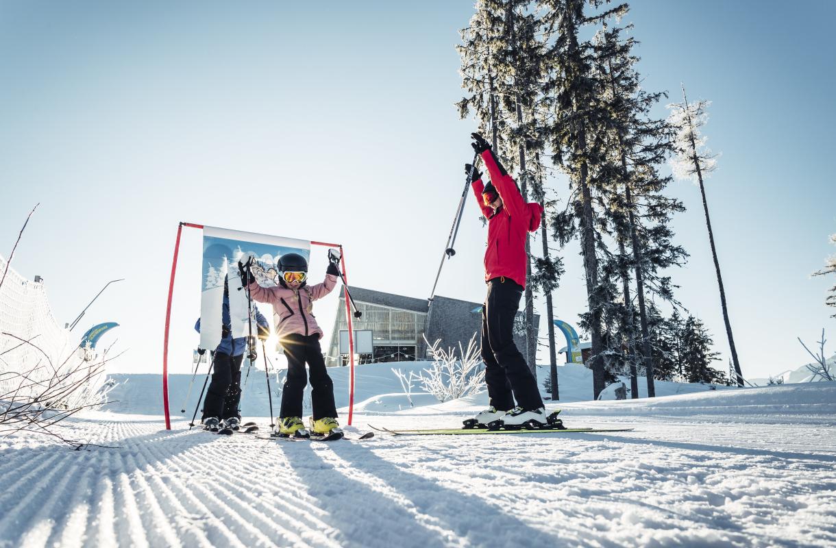 freude-in-der-kidsslope---fun-at-kidsslope-c-zell-am-see-kaprun-tourismus_original