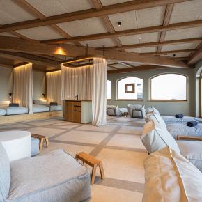 Hotel Neue Post, Upside Down Town Hotel Zell am See hotel-neue-post-20231219-019-(c)JohannesRadlwimmer