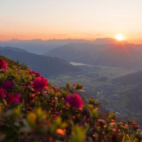 Tal bei Sonnenaufgang_valley at sunrise (c) Zell am See-Kaprun Tourismus_original