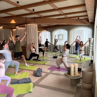 0990f7ad-6253-4a6f-974a-7730094aa76d 2